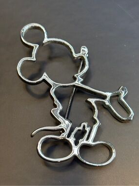 VTG Disney Mickey Mouse Silhouette 
Silver Tone Pin/Brooch 2-1/4" “Disney” stamp